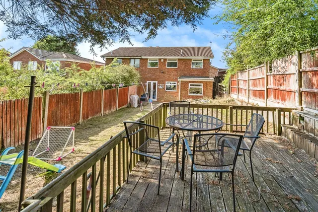 Photo 2 — Wadham Close, Rowley Regis