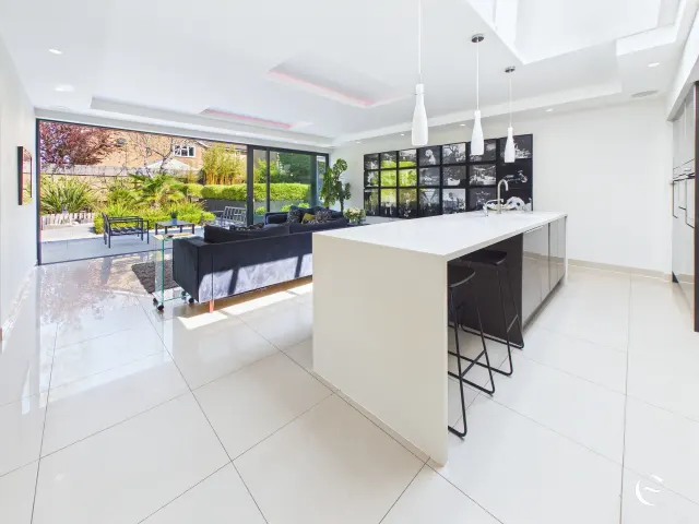 Photo 3 — Hazelgrove, Conduit Road, Stamford, PE9 1QL