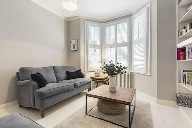 Clovelly Road, London, W4, photo 2