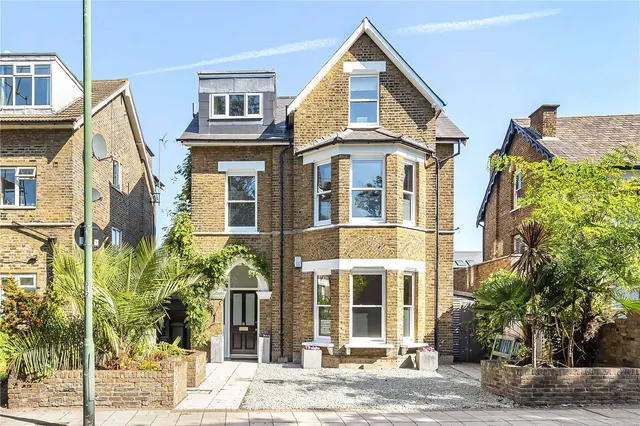 Mortlake Road, Richmond, TW9 3JQ, photo 1
