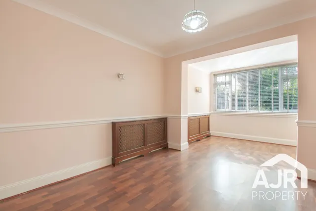 East Rochester Way, Sidcup, DA15, photo 3