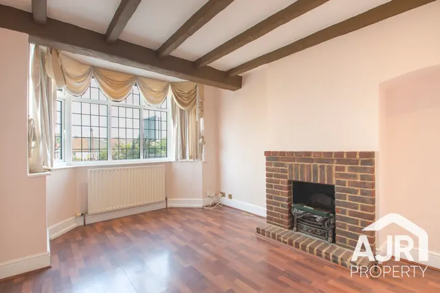 East Rochester Way, Sidcup, DA15, photo 2