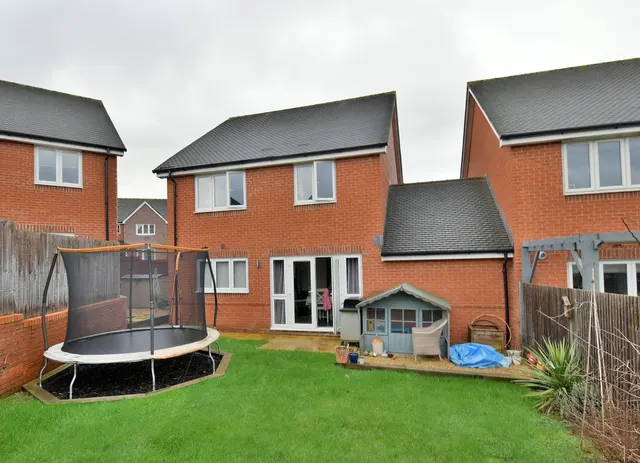 Horseshoe Crescent, BH22, photo 2