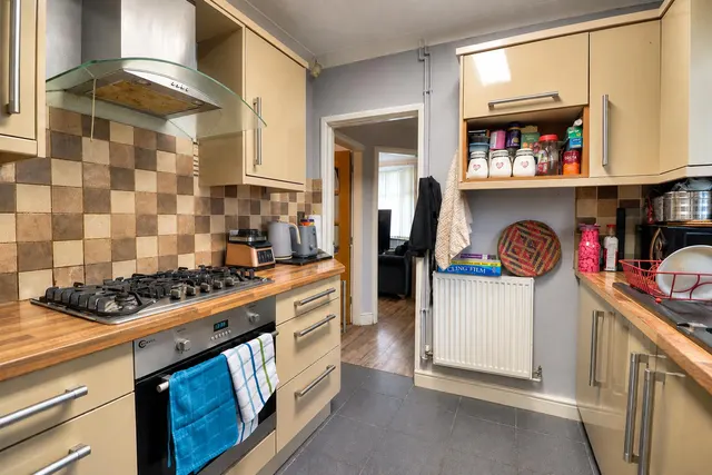 Wyvern Avenue, Leicester, LE4, photo 3