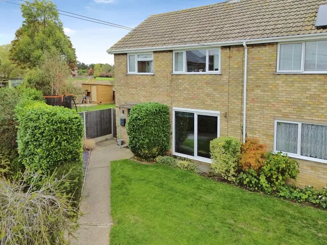 School Crescent, Anwick, photo 1