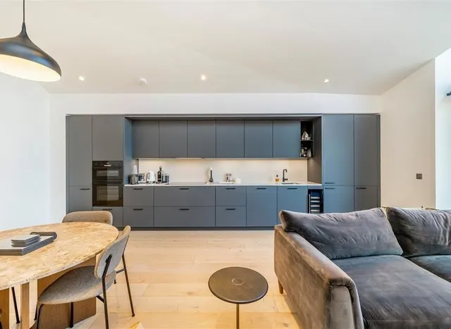 Ganton Street, Fitzrovia & Covent Garden, W1F, photo 3