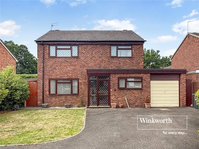 Monkton Close, Ferndown, BH22, photo 1