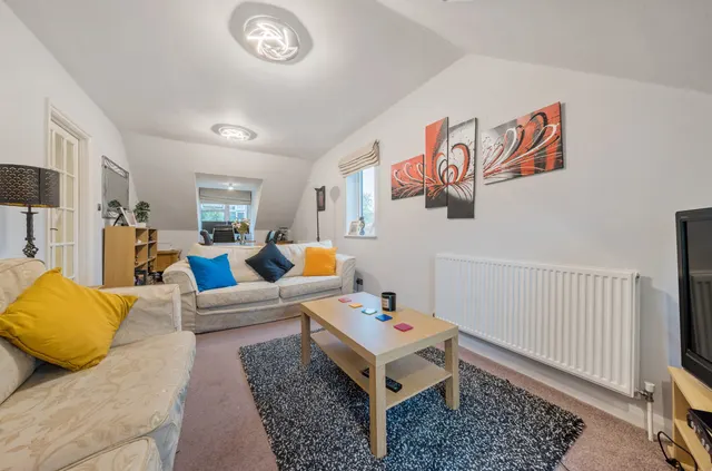 Photo 2 — Osborne Road, Wokingham, Berkshire, RG40 1TL