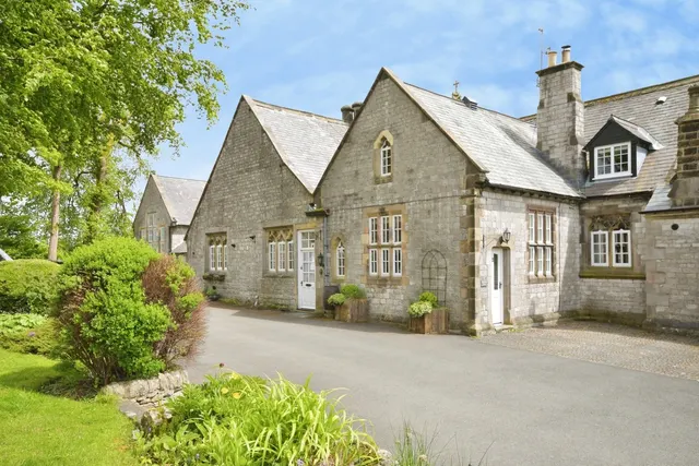 The Old School, Tideswell, Buxton, Derbyshire, SK17, photo 1