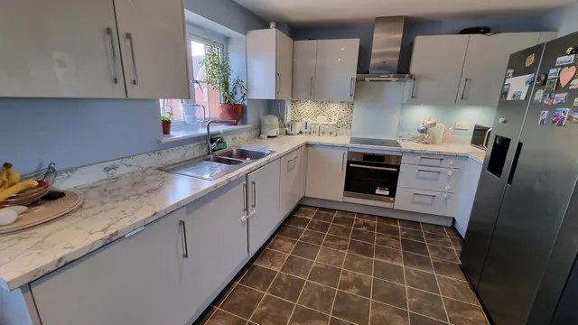 Herschel Street, Didcot, OX11, photo 2