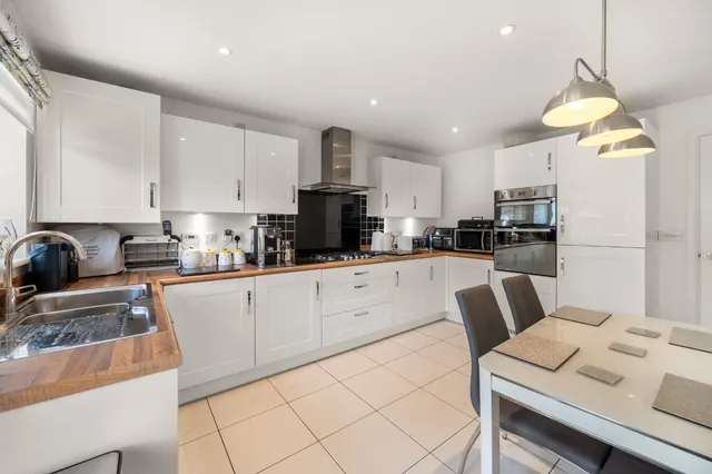 Ross Crescent, Inkberrow, WR7, photo 3