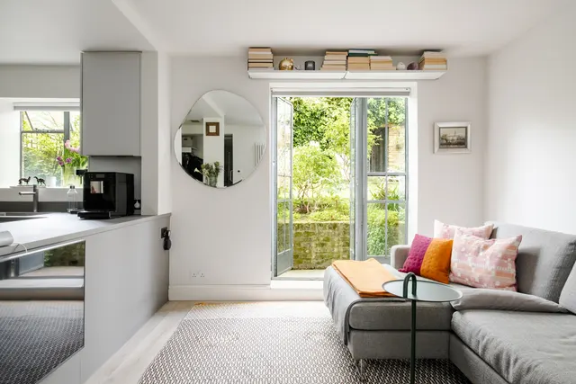 Highbury Grove, London, N5, photo 1