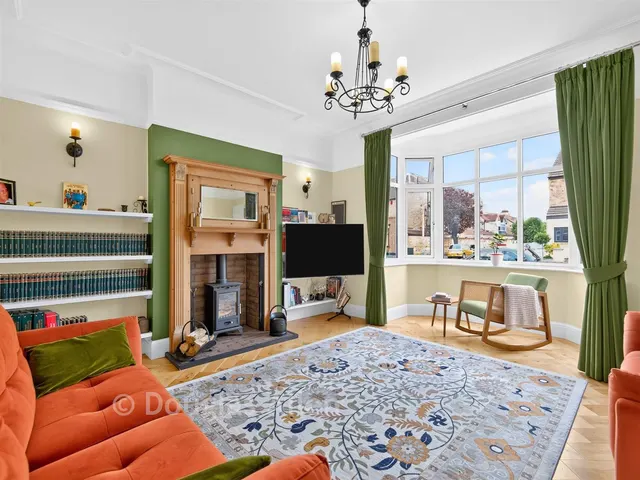 Burnway, Hornchurch, RM11, photo 3