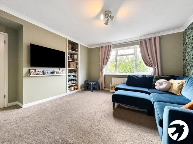 Commonwealth Close, Sittingbourne, ME10, photo 2