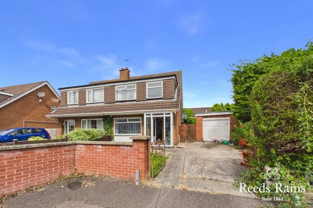 De Lacy Avenue, Carrickfergus, BT38, photo 1