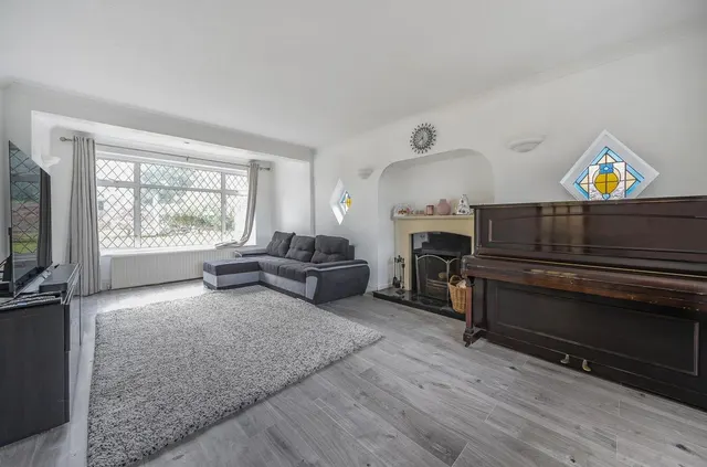 Photo 2 — Brighton Road, Banstead, SM7 1BT