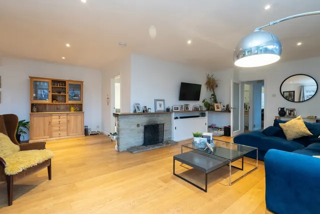 Horsham Road, Rusper, RH12, photo 3
