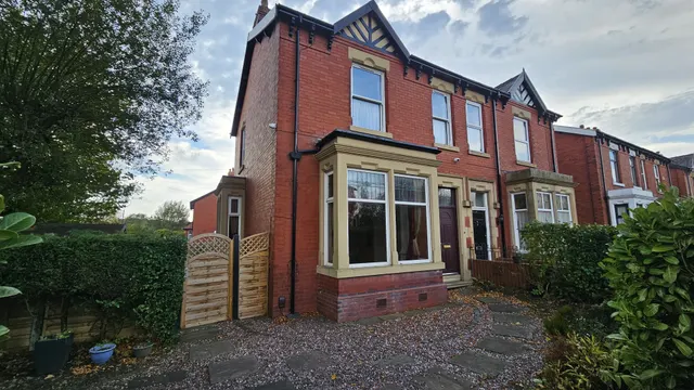 Watling Street Road, Fulwood, PR2, photo 1