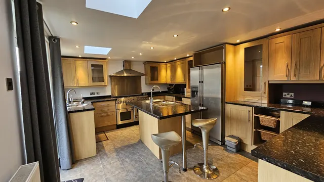 Watling Street Road, Fulwood, PR2, photo 3