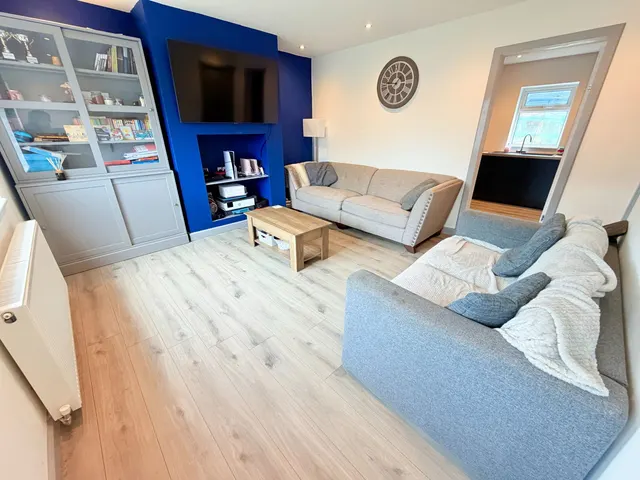Photo 3 — Worsborough View, Pilley, Barnsley