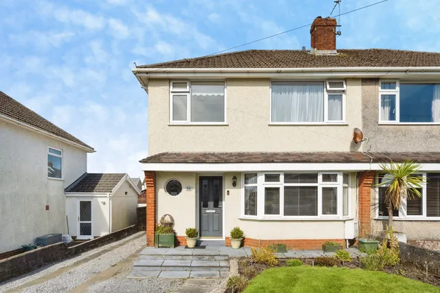 Heol Pen Y Scallen Swansea, SA4, photo 2