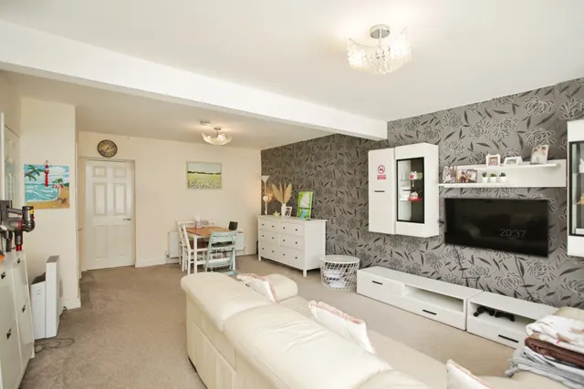 Glaisdale Avenue, Coventry, CV6, photo 3