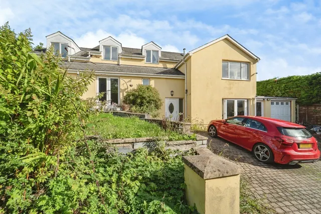 The Glen, Saundersfoot, SA69, photo 1