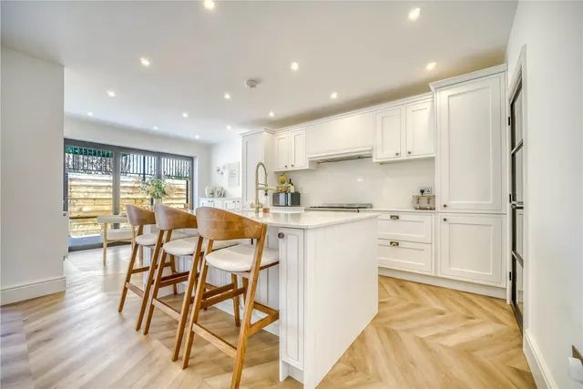 Inverclyde Road, Lower Parkstone, Poole, Dorset, BH14, photo 1