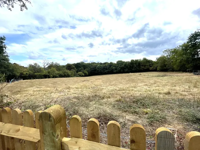 Half Moon Lane, Tonbridge, TN11, photo 2