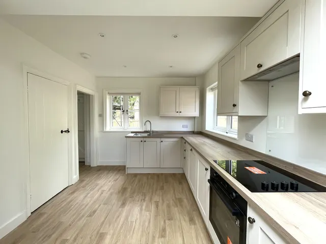 Half Moon Lane, Tonbridge, TN11, photo 3