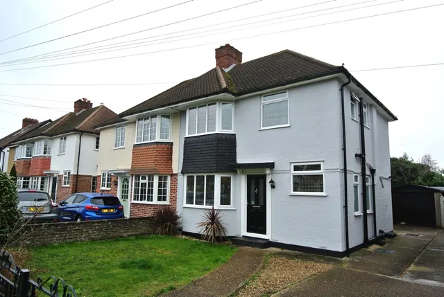 Village Way, Ashford, TW15 2JX, photo 1