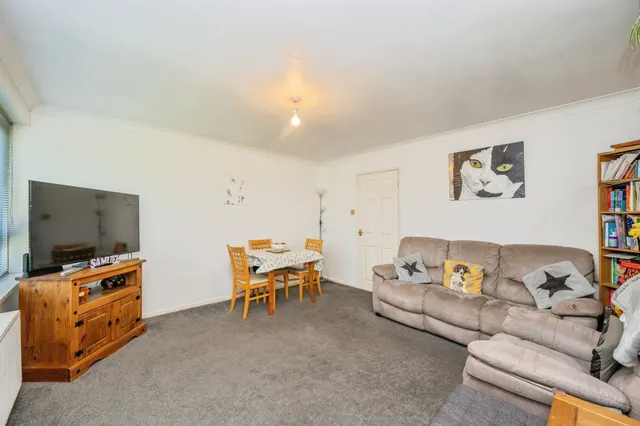 Photo 3 — Tamworth Road, Willow Court, Lichfield