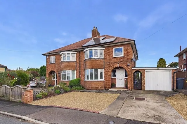 Priory Grove, Huntingdon, PE29, photo 1