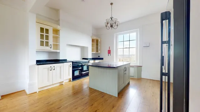 Parrock Road, Gravesend, DA12, photo 2
