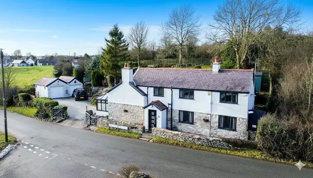 Eryrys Road, Mynydd Du, Eryrys, Denbighshire, CH7 4BR, photo 1
