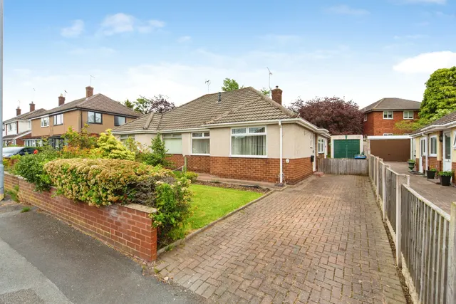 Thornton Drive, Chester, CH2, photo 1