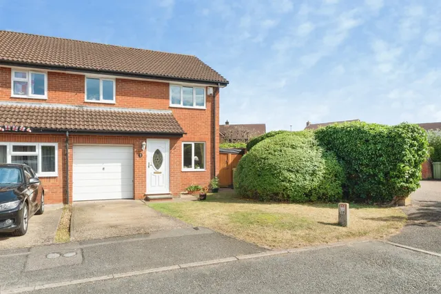 Friary Gardens, Newport Pagnell, MK16, photo 1