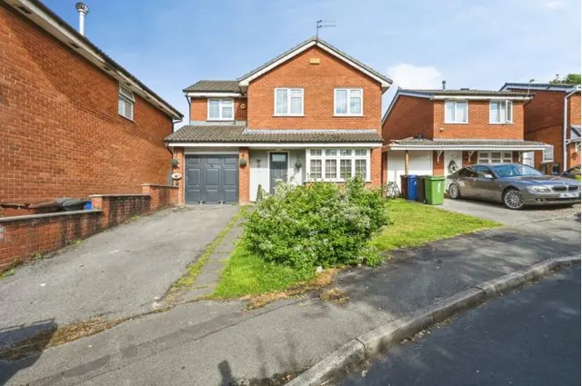 Farnsfield, Wigan, WN1, photo 1