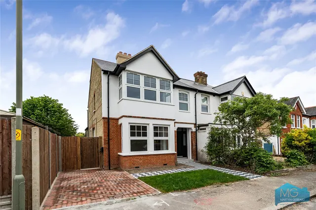 Pank Avenue, Barnet, EN5, photo 1