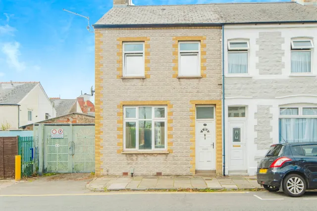 Morel Street, Barry, photo 1
