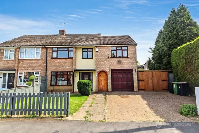 Prescelly Close, Nuneaton, CV10, photo 1