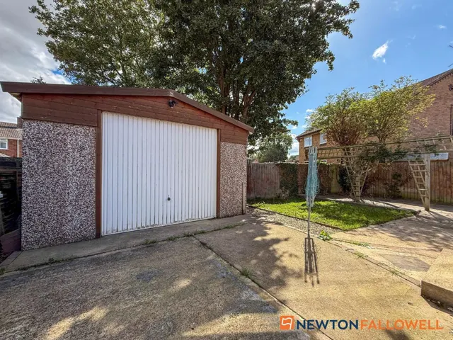 Lacey Green, Balderton, NG24, photo 3