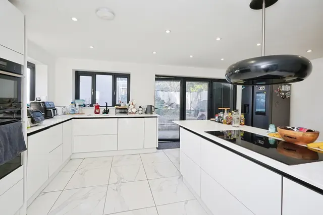 Dolphins Road, Folkestone, CT19, photo 2
