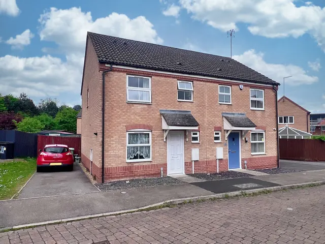 Jay Road, Corby, NN18, photo 1