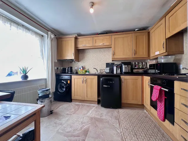Photo 2 — Jay Road, Corby, NN18