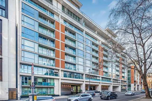 Knightsbridge, London, SW7, photo 1