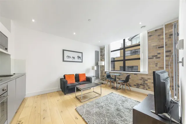 Carlow Street, Camden, photo 2