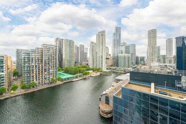 Photo 2 — Crossharbour Plaza, Canary Wharf