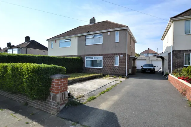 Fletemoor Road, Plymouth, Devon, PL5