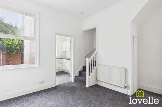 Albemarle Street, Hull, HU3, photo 3